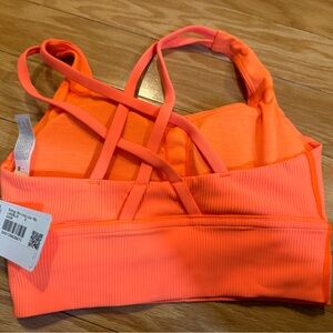 Brand new Lululemon size 6 energy bra